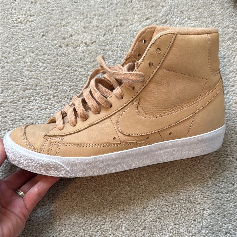 Nike Beige High-Top Sneakers